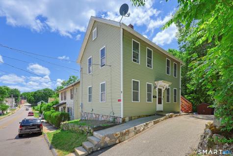 9 Hickory Street Norwich CT 06360