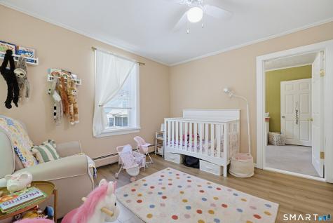 9 Hickory Street Norwich CT 06360