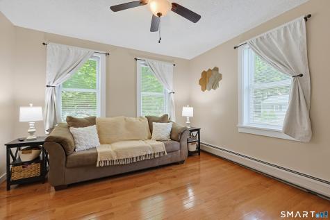9 Hickory Street Norwich CT 06360