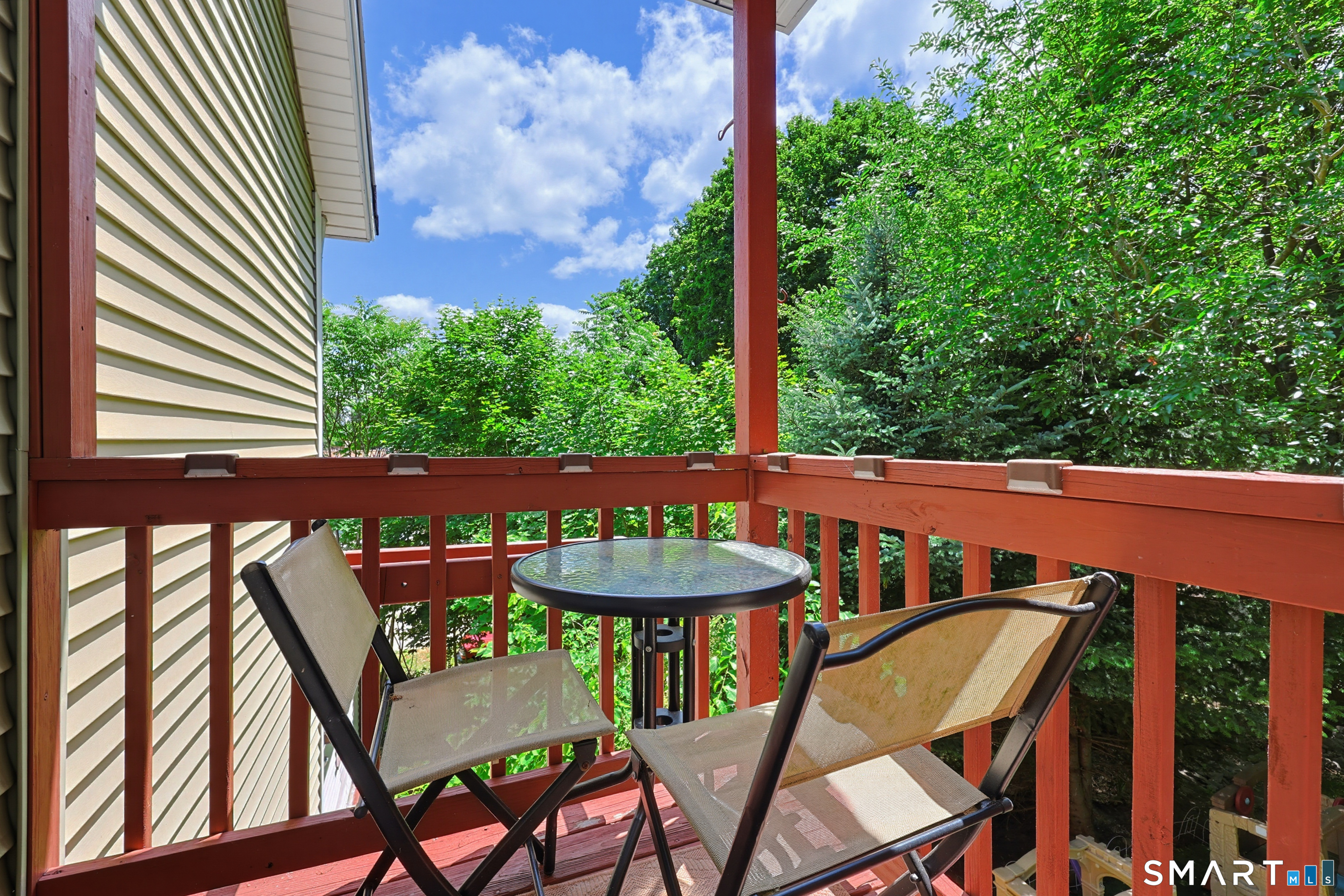 9 Hickory Street Norwich CT 06360