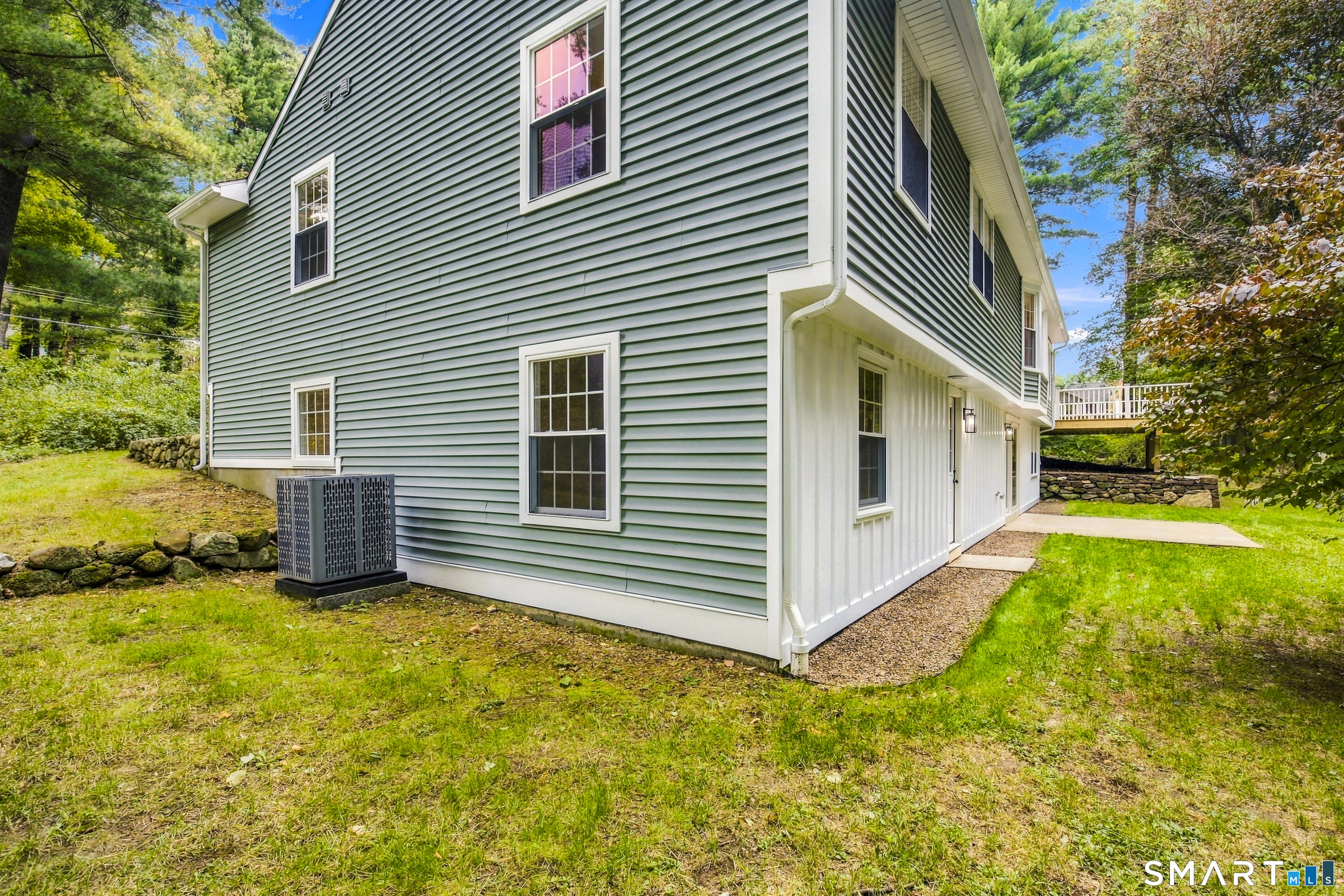 15 Timber Lane Avon CT 06001