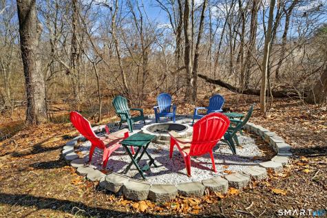 18 Riverside Terrace Madison CT 06443