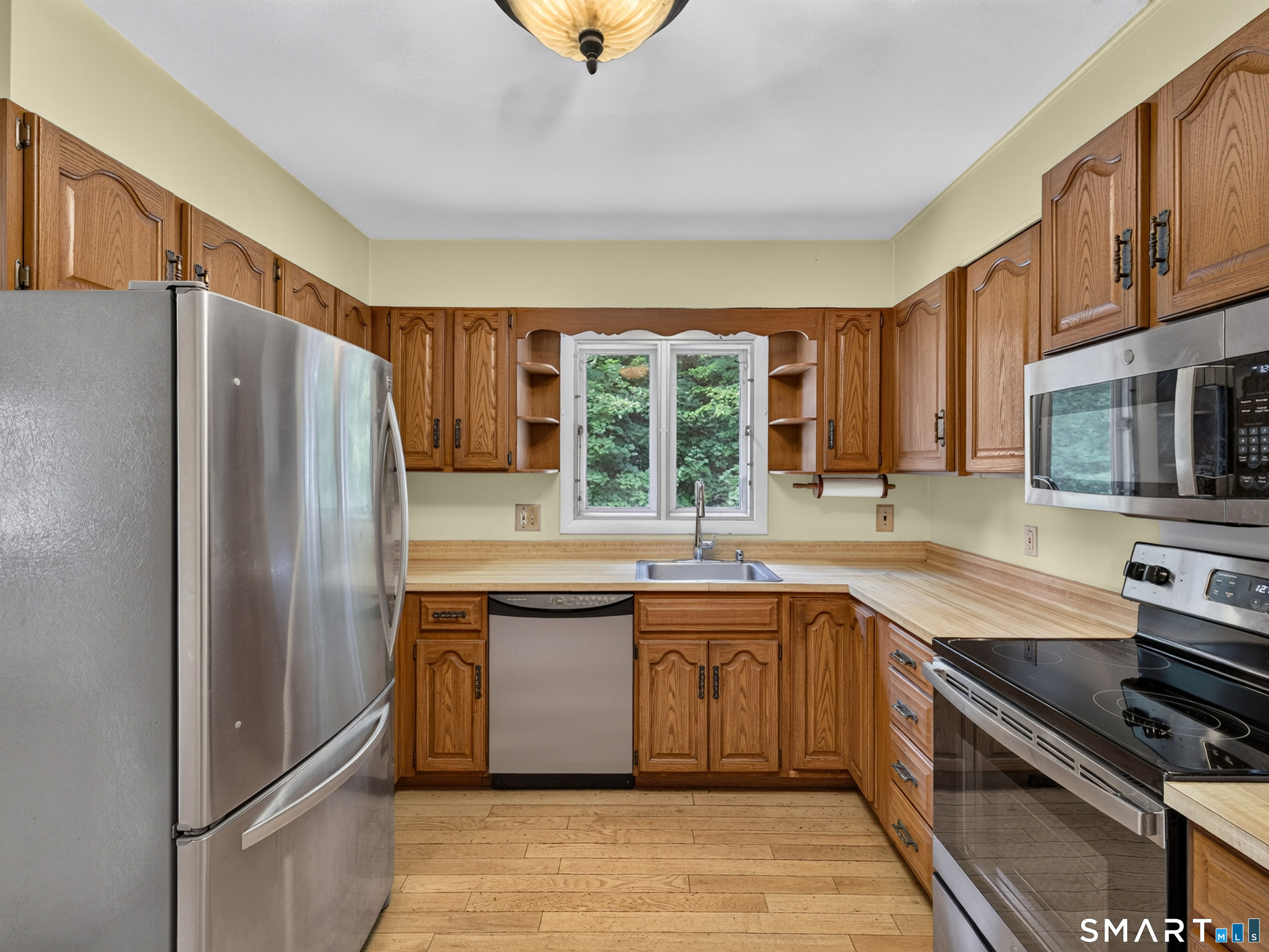 54 Deforest Drive North Branford CT 06471