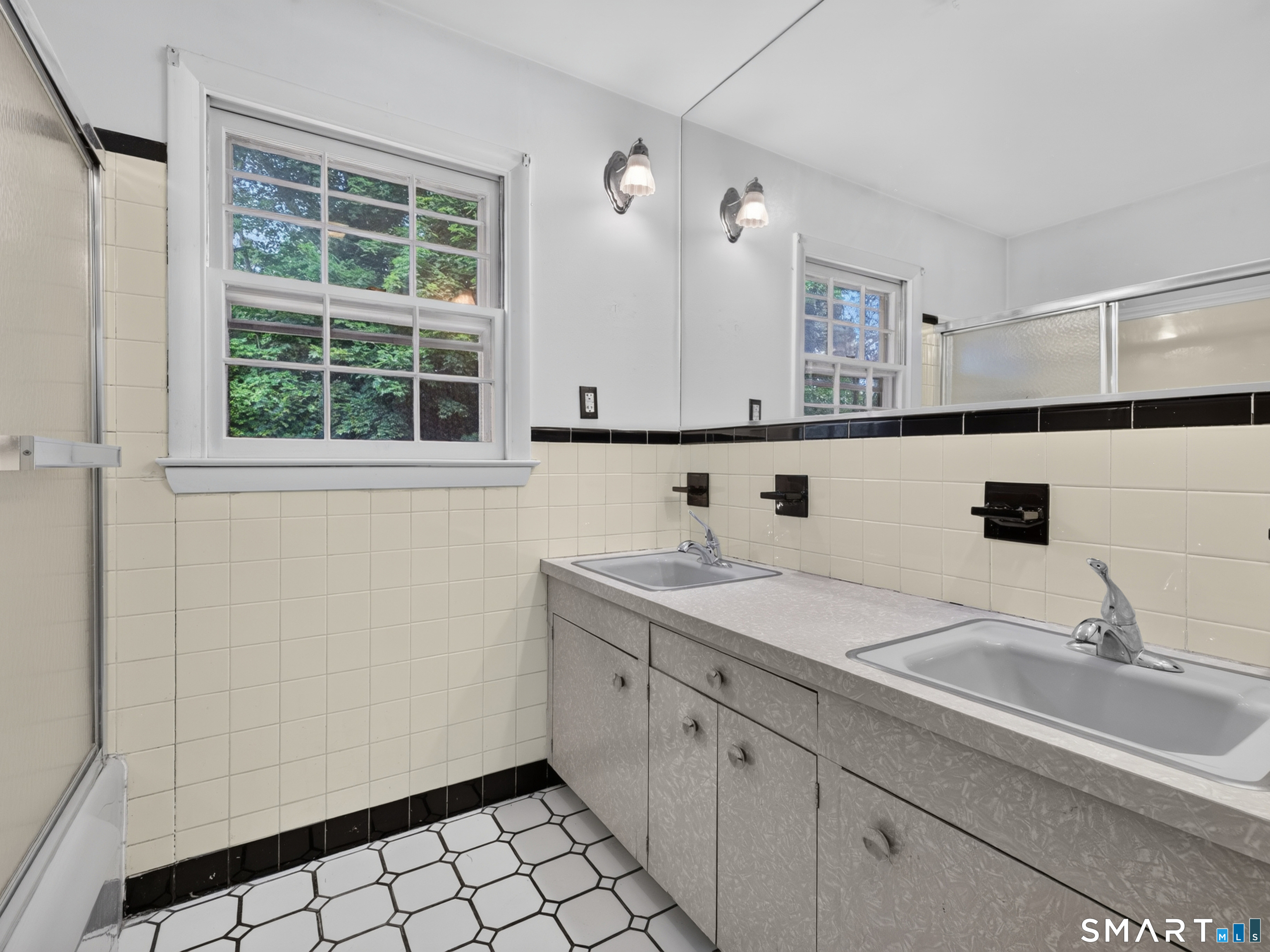 54 Deforest Drive North Branford CT 06471