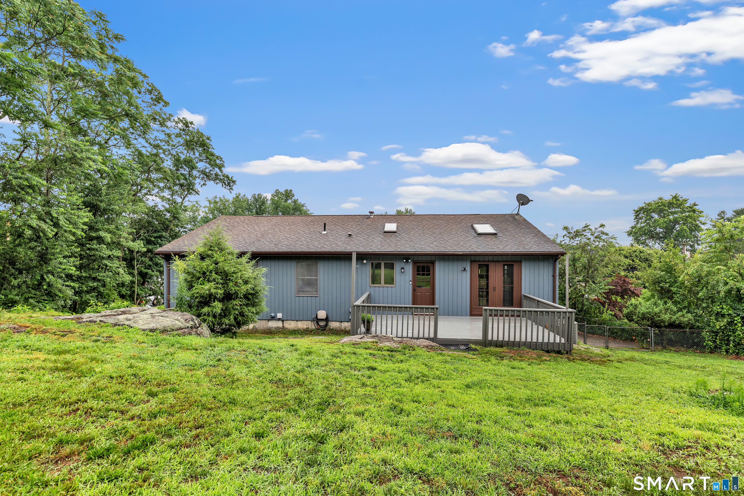9 Benz Street Ansonia CT 06401