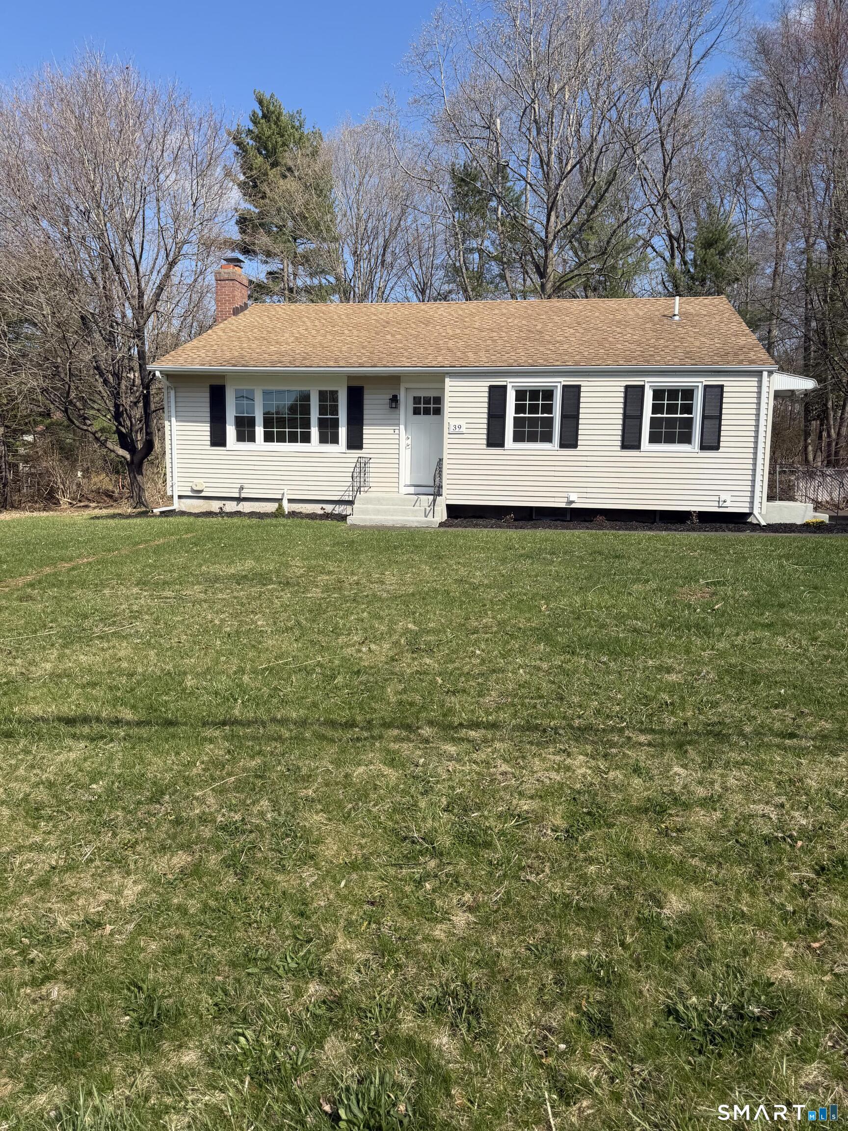 39 Hemlock Road Branford CT 06405