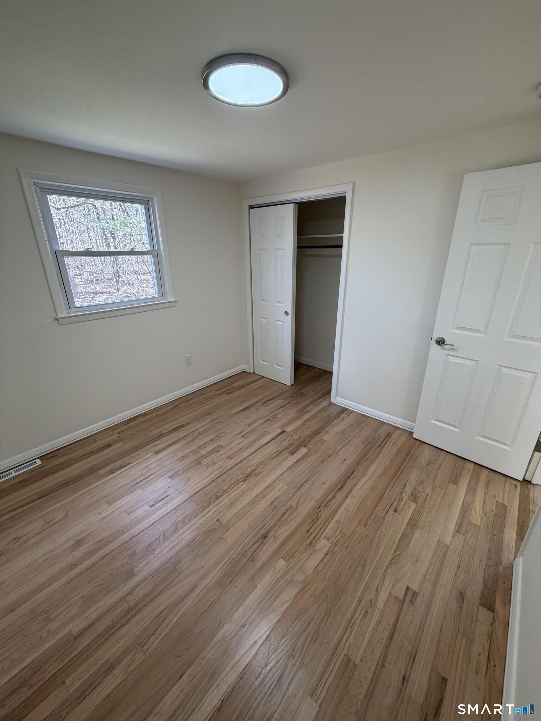 39 Hemlock Road Branford CT 06405
