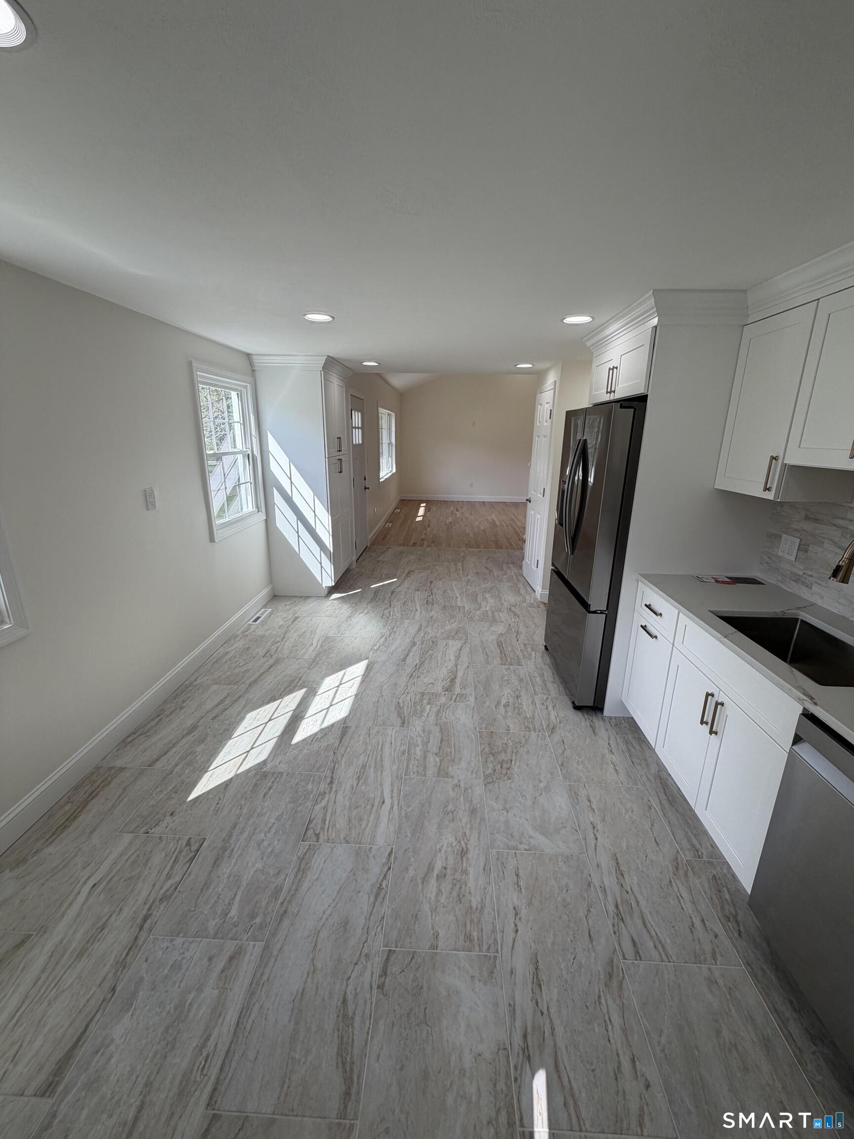 39 Hemlock Road Branford CT 06405