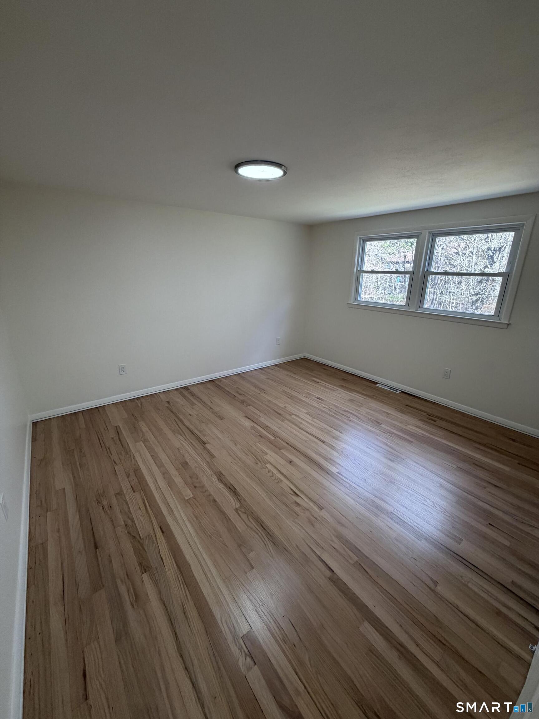 39 Hemlock Road Branford CT 06405