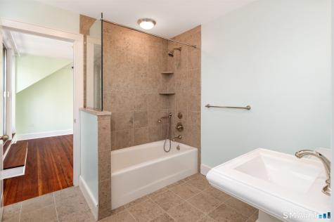 231 Roxbury Road Stamford CT 06902