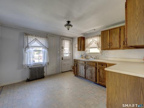 1005 Storrs Road Mansfield CT 06268