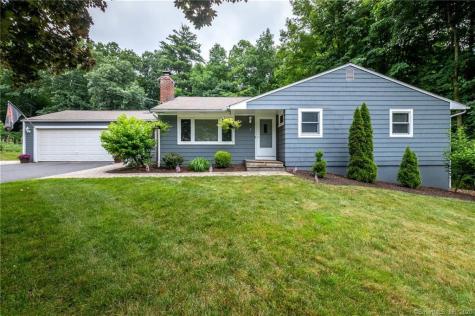 7 Trailsend Drive Canton CT 06019