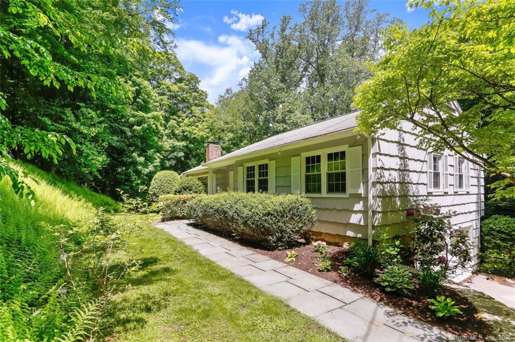 130 Rivergate Drive Wilton CT 06897