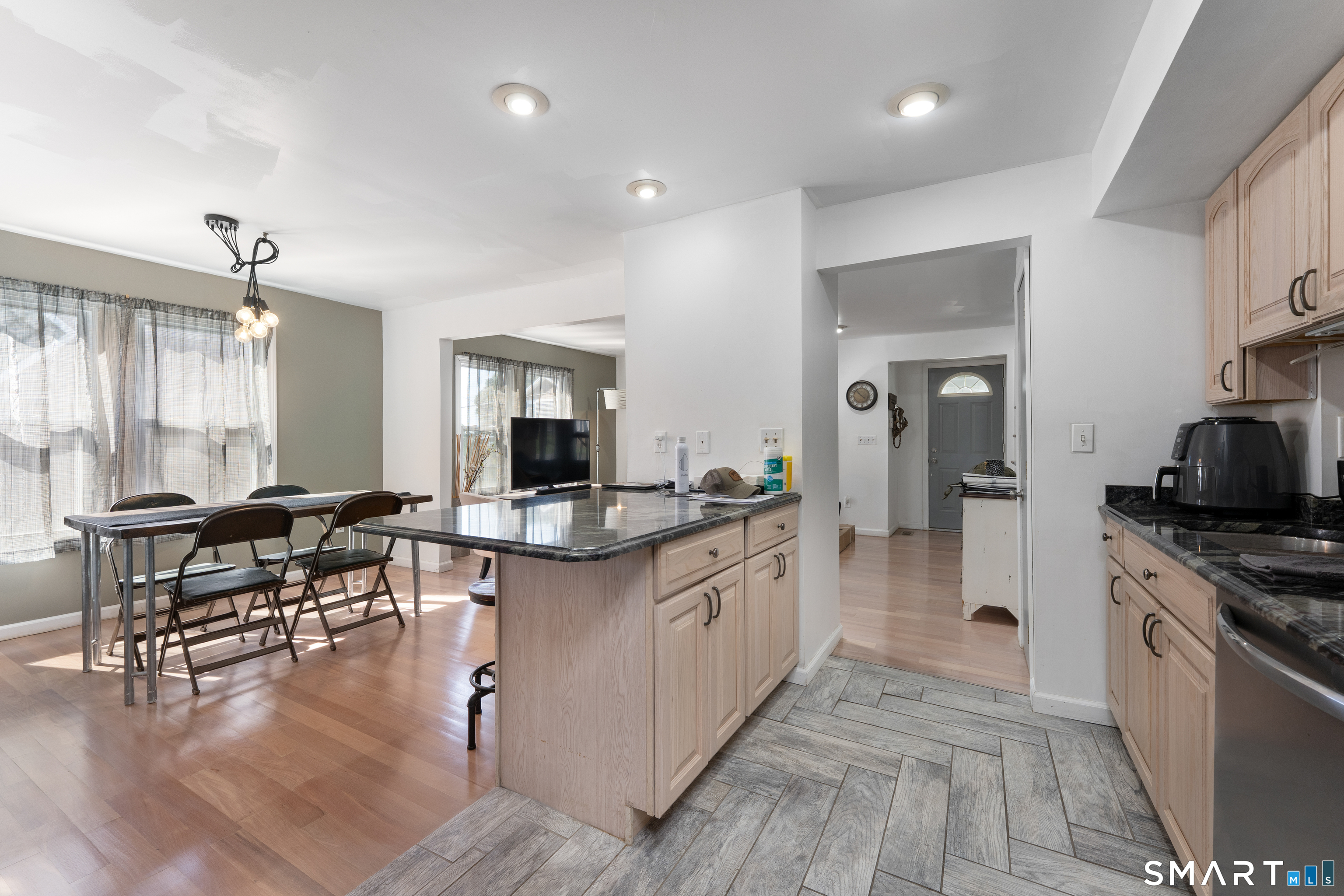 111 Arlington Street West Haven CT 06516