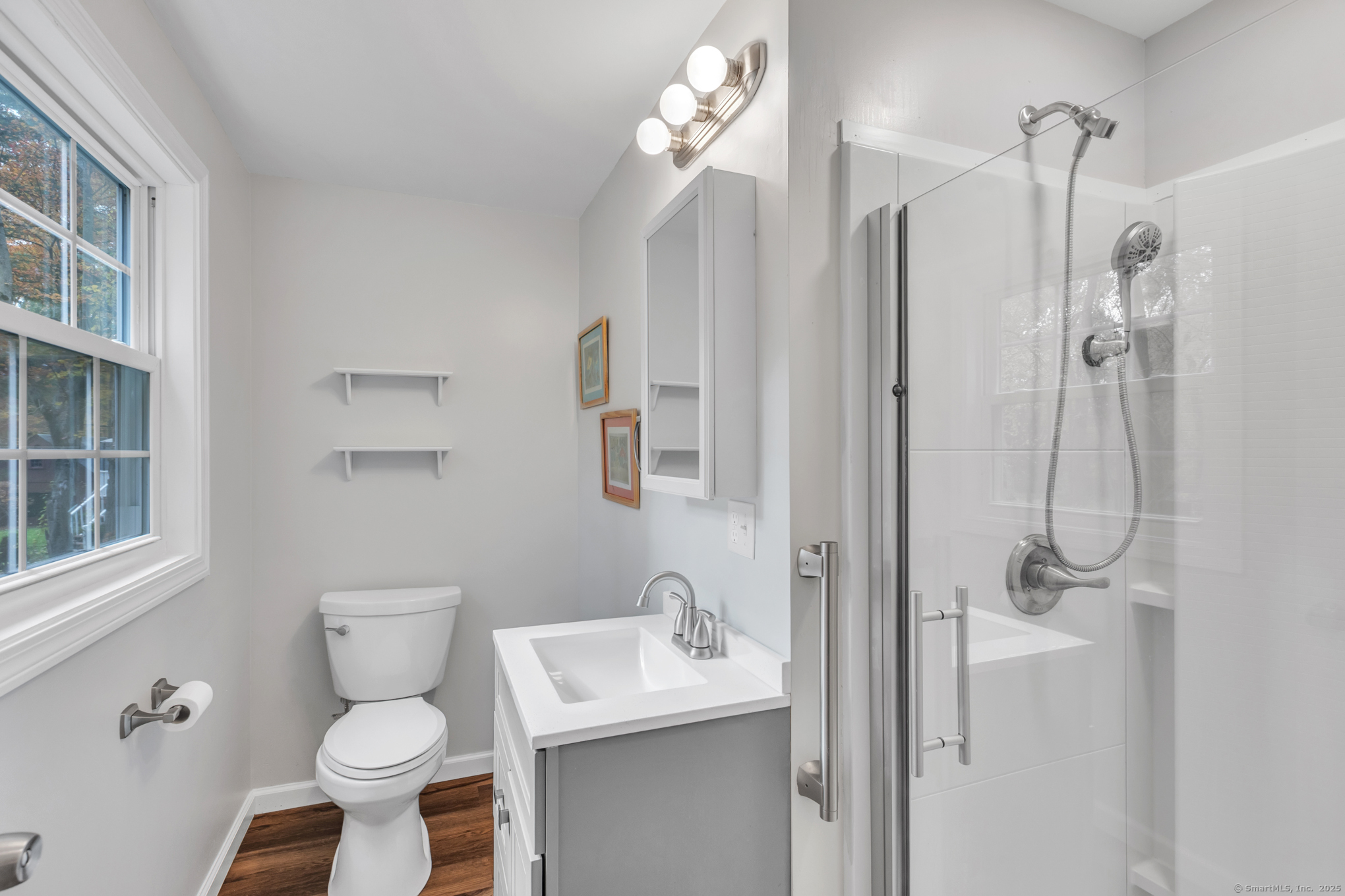 42 Middle Road Ellington CT 06029