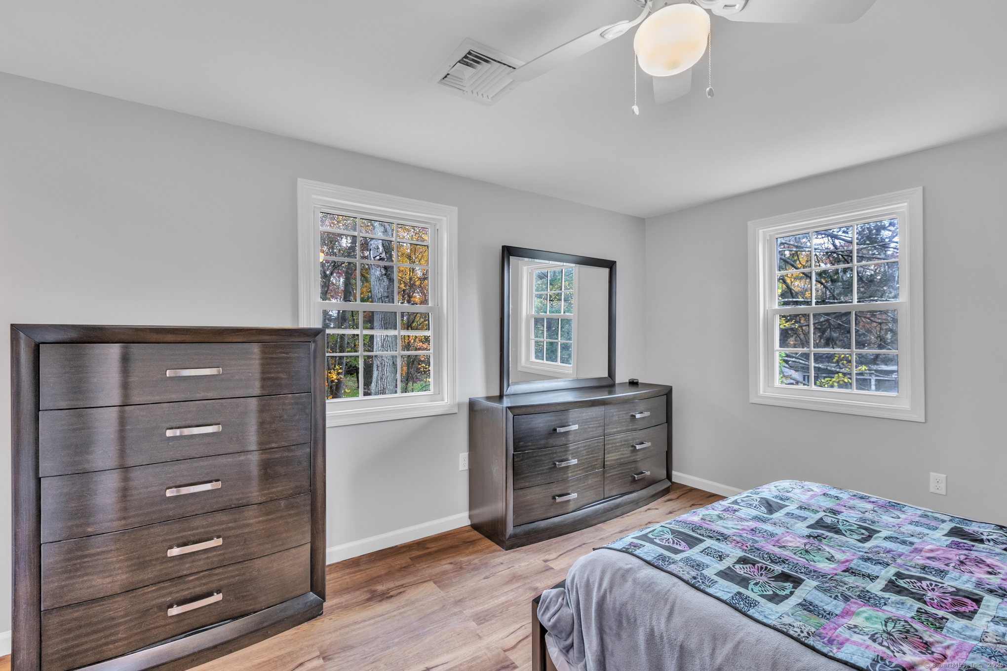 42 Middle Road Ellington CT 06029