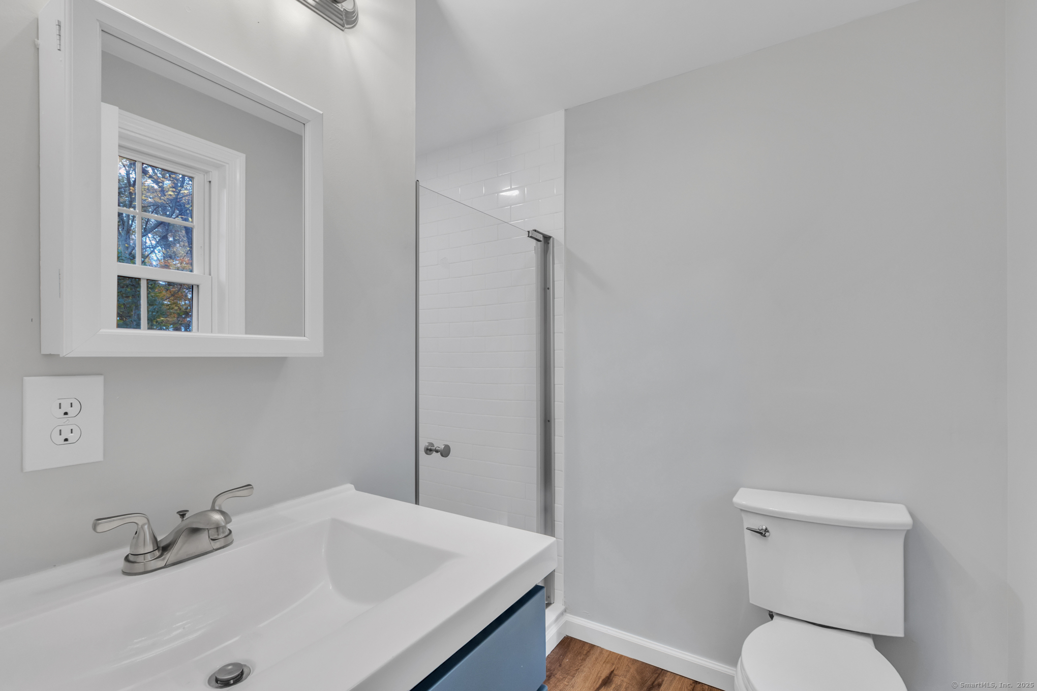 42 Middle Road Ellington CT 06029