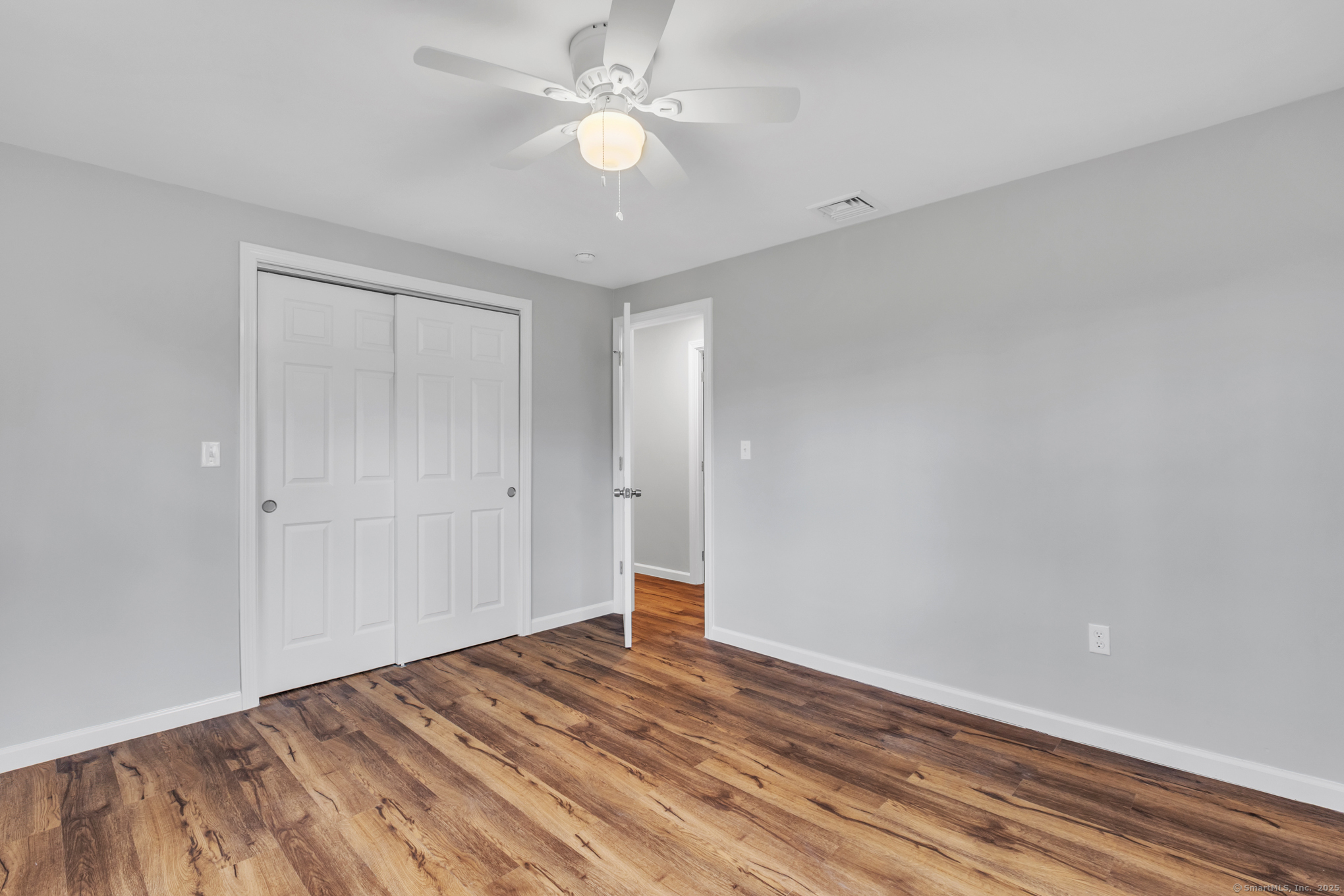 42 Middle Road Ellington CT 06029