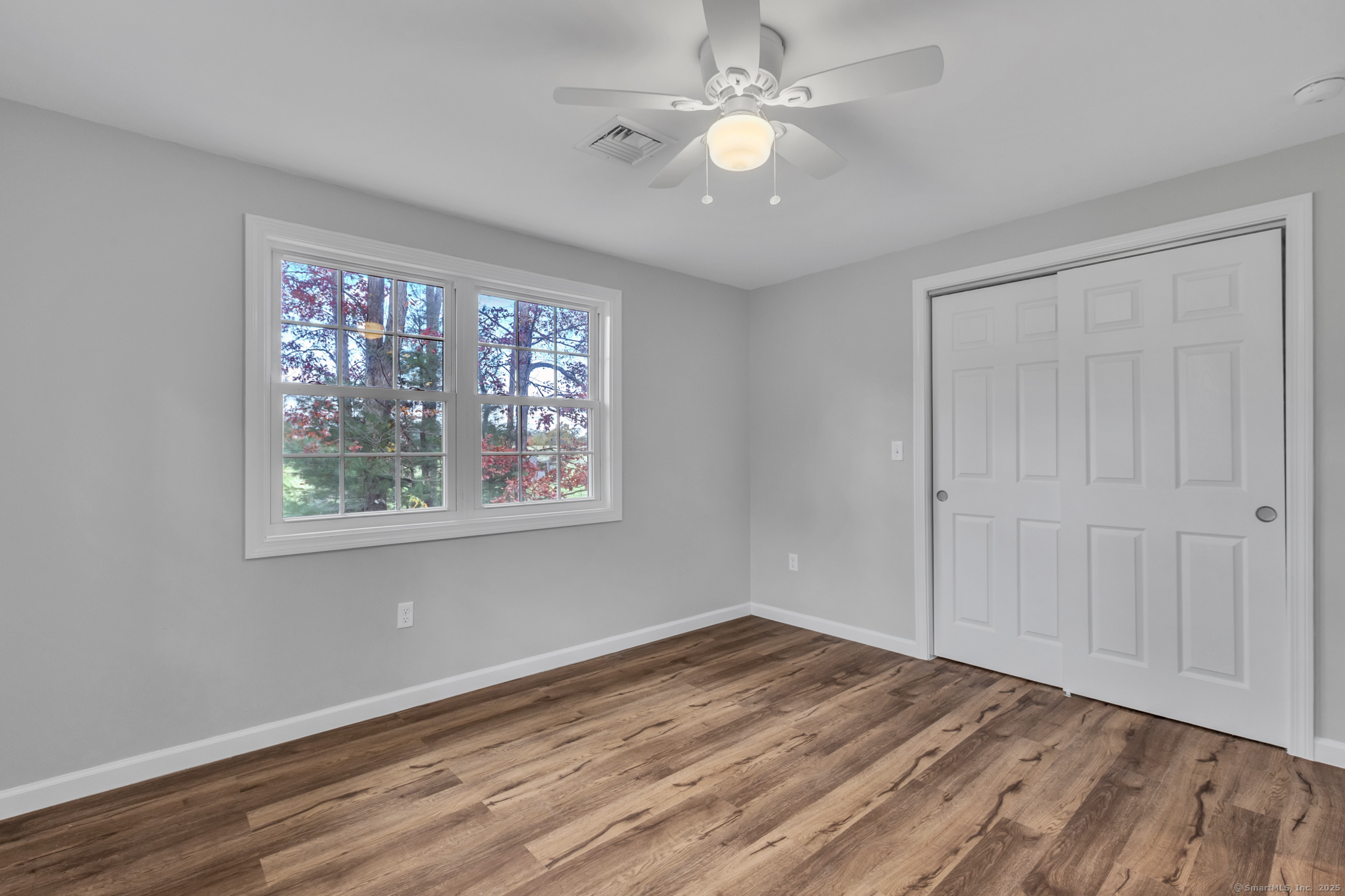 42 Middle Road Ellington CT 06029