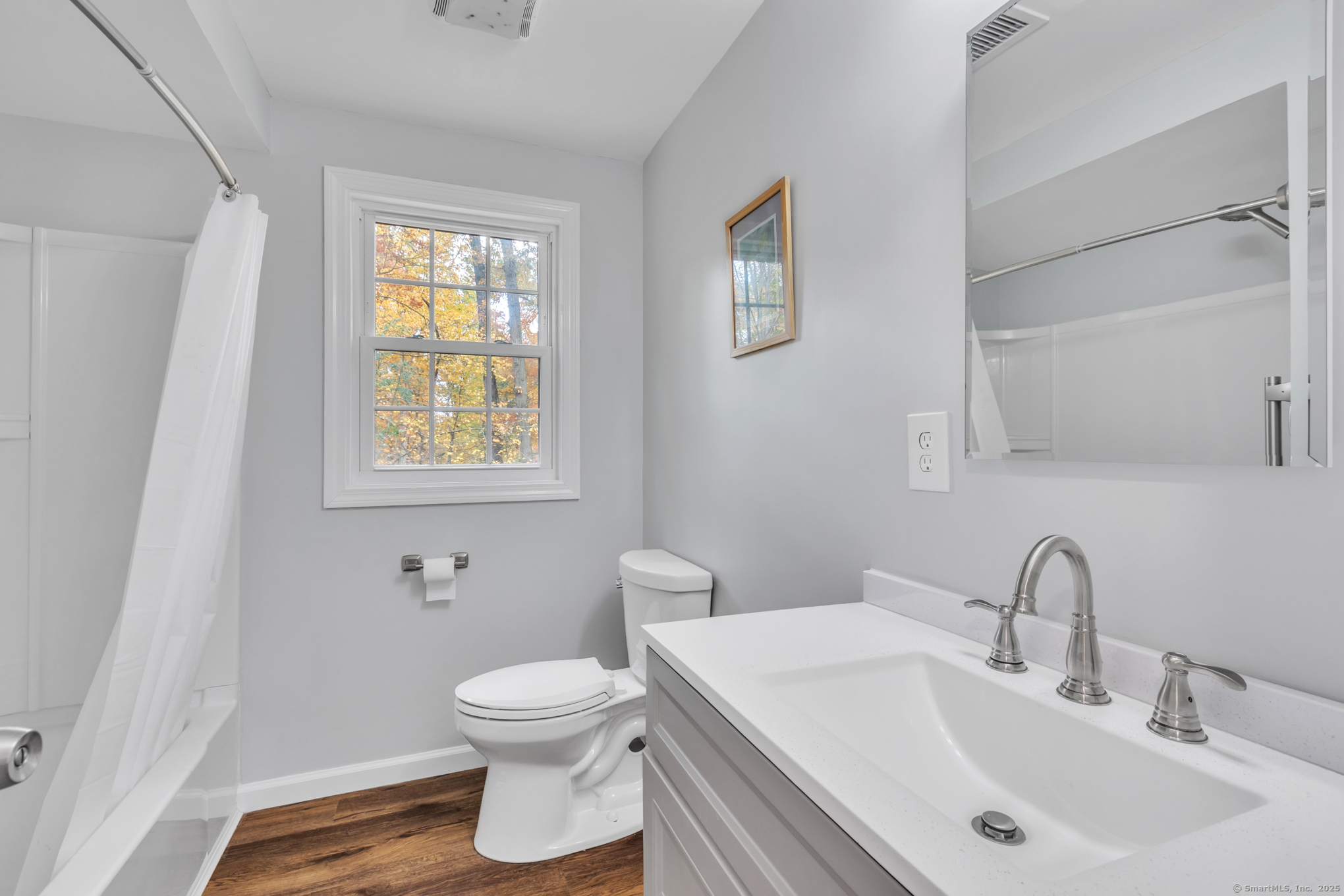 42 Middle Road Ellington CT 06029