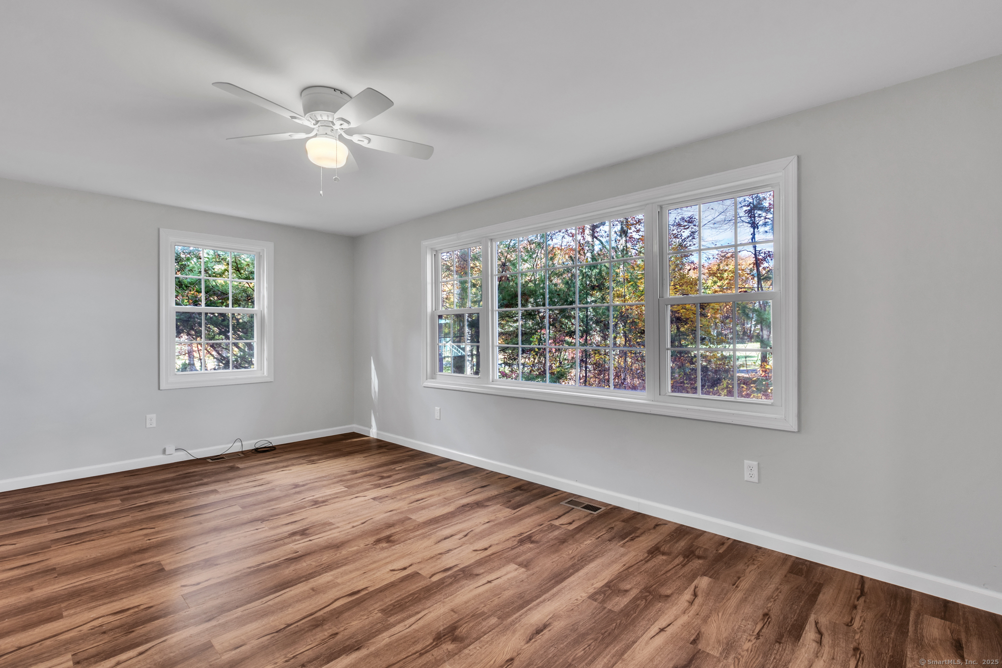 42 Middle Road Ellington CT 06029