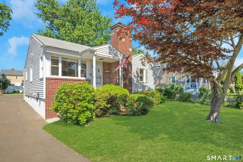 69 Willowbrook Avenue Stamford CT 06902