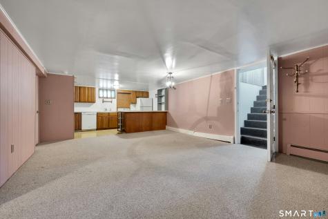 69 Willowbrook Avenue Stamford CT 06902