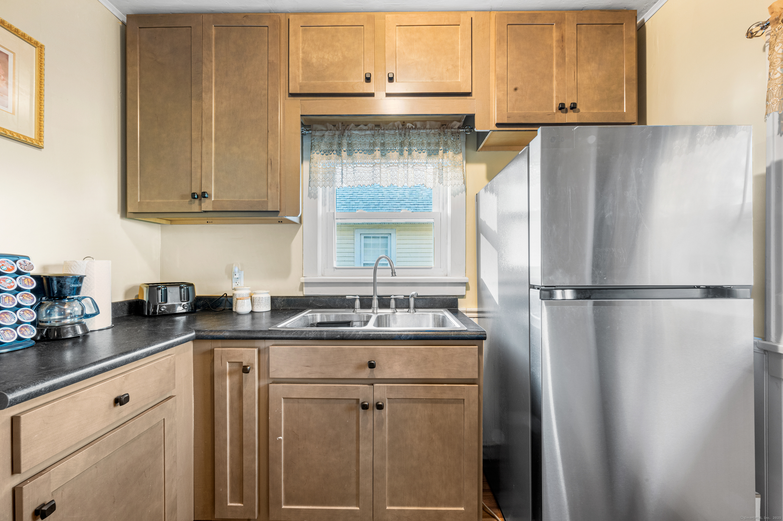 10 Mitchell Court Norwich CT 06360