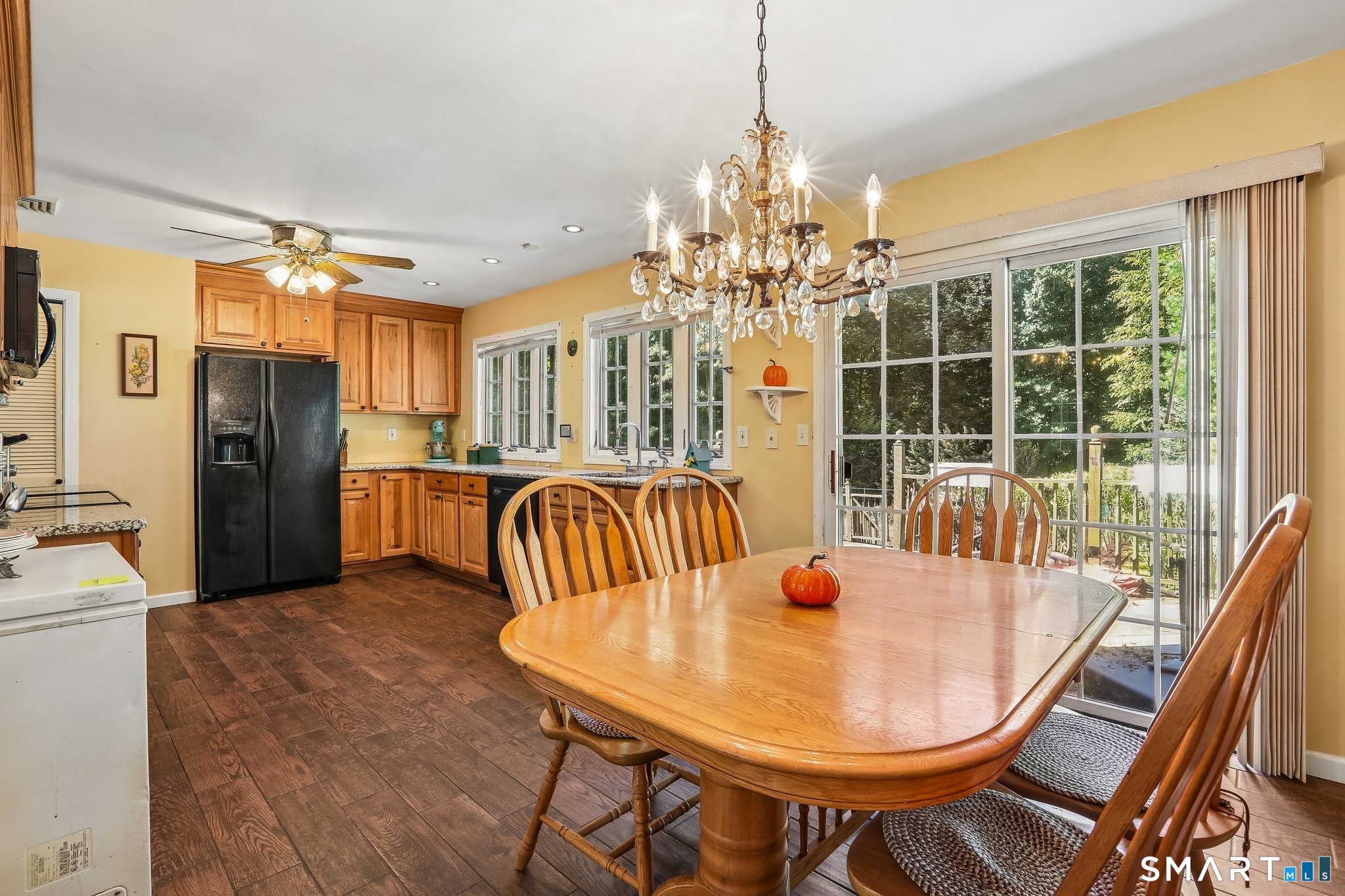 19 Greenacre Drive Shelton CT 06484