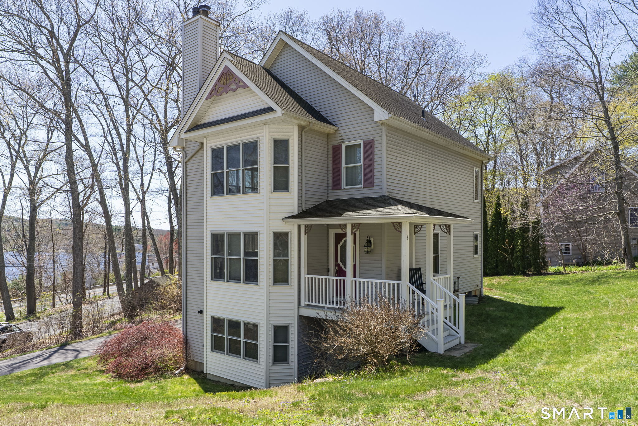 8 Pine Street Ellington CT 06029