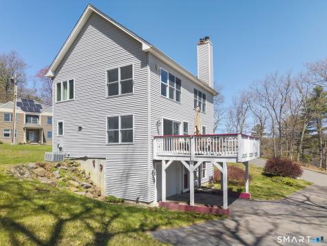 8 Pine Street Ellington CT 06029