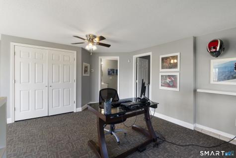 8 Pine Street Ellington CT 06029