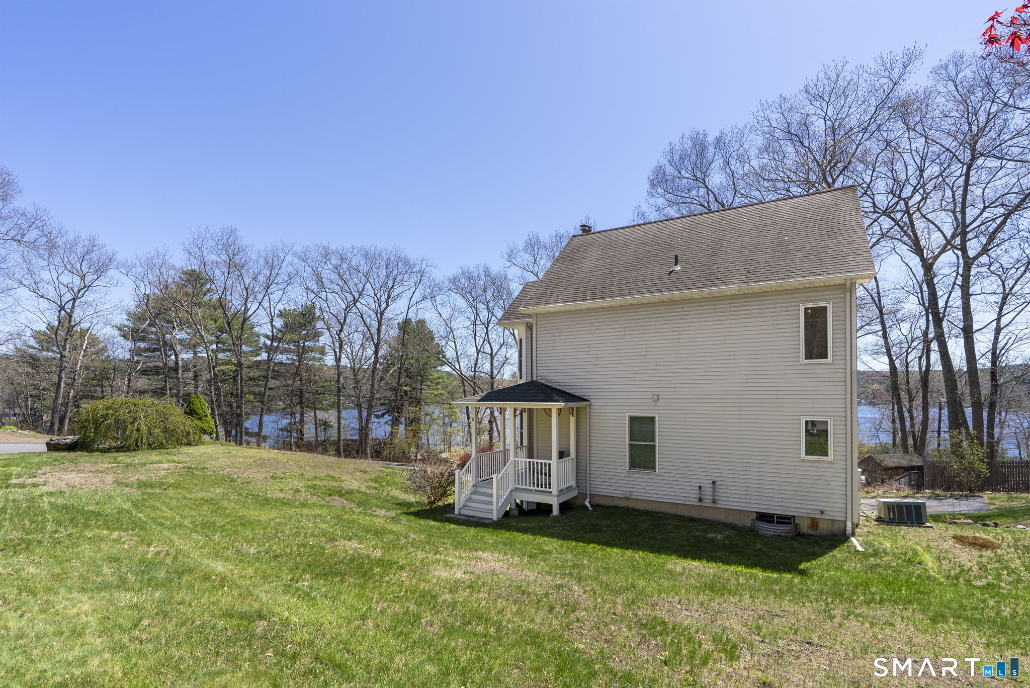 8 Pine Street Ellington CT 06029