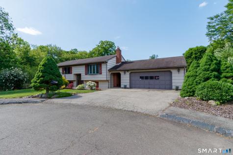 30 Dellwood Drive Milford CT 06460