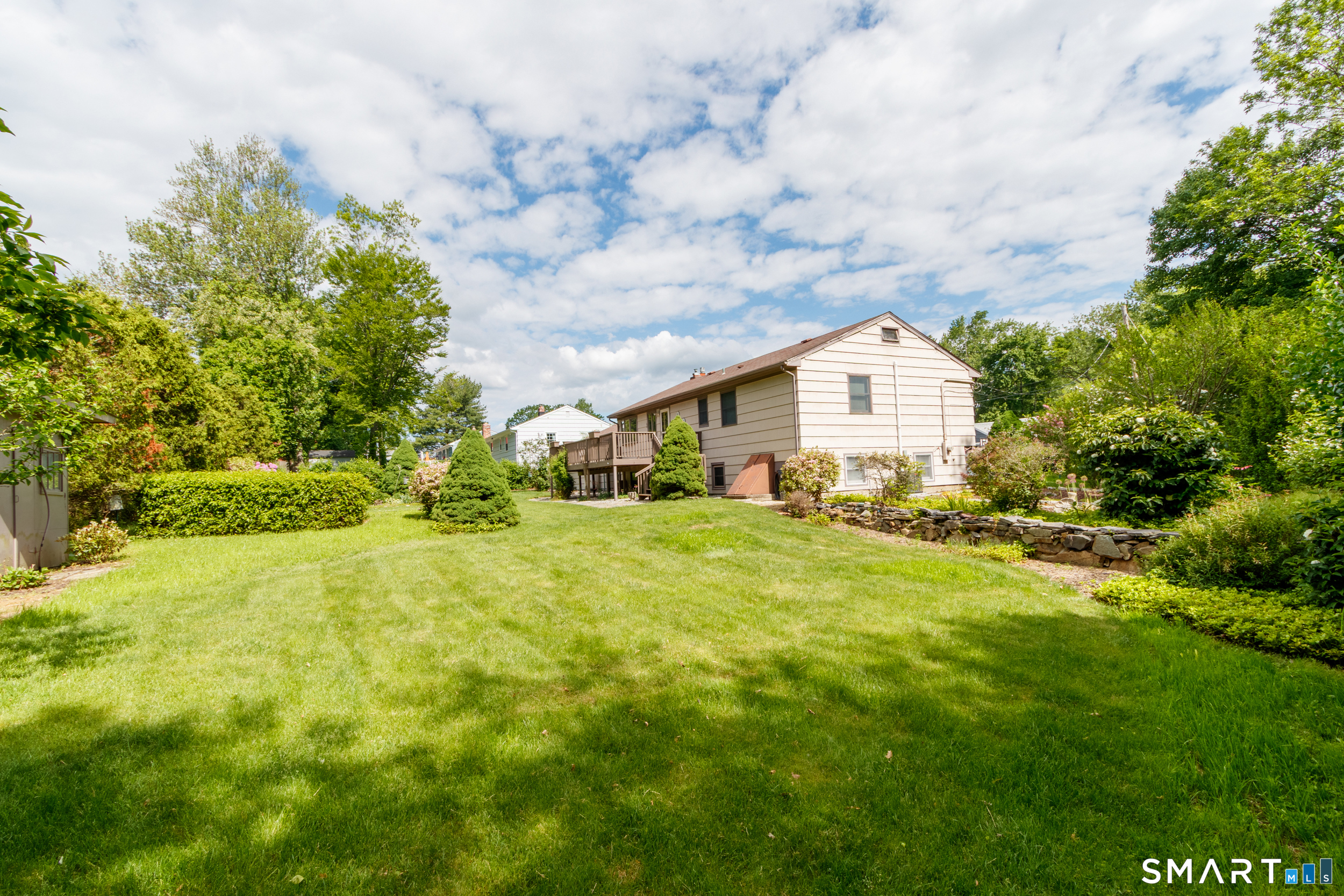 30 Dellwood Drive Milford CT 06460