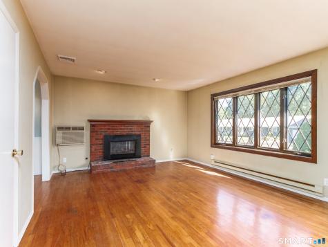 30 Dellwood Drive Milford CT 06460