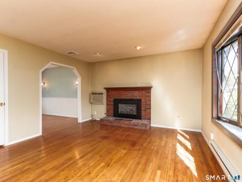30 Dellwood Drive Milford CT 06460