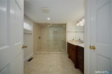 19 Pine Tree Drive Stamford CT 06906