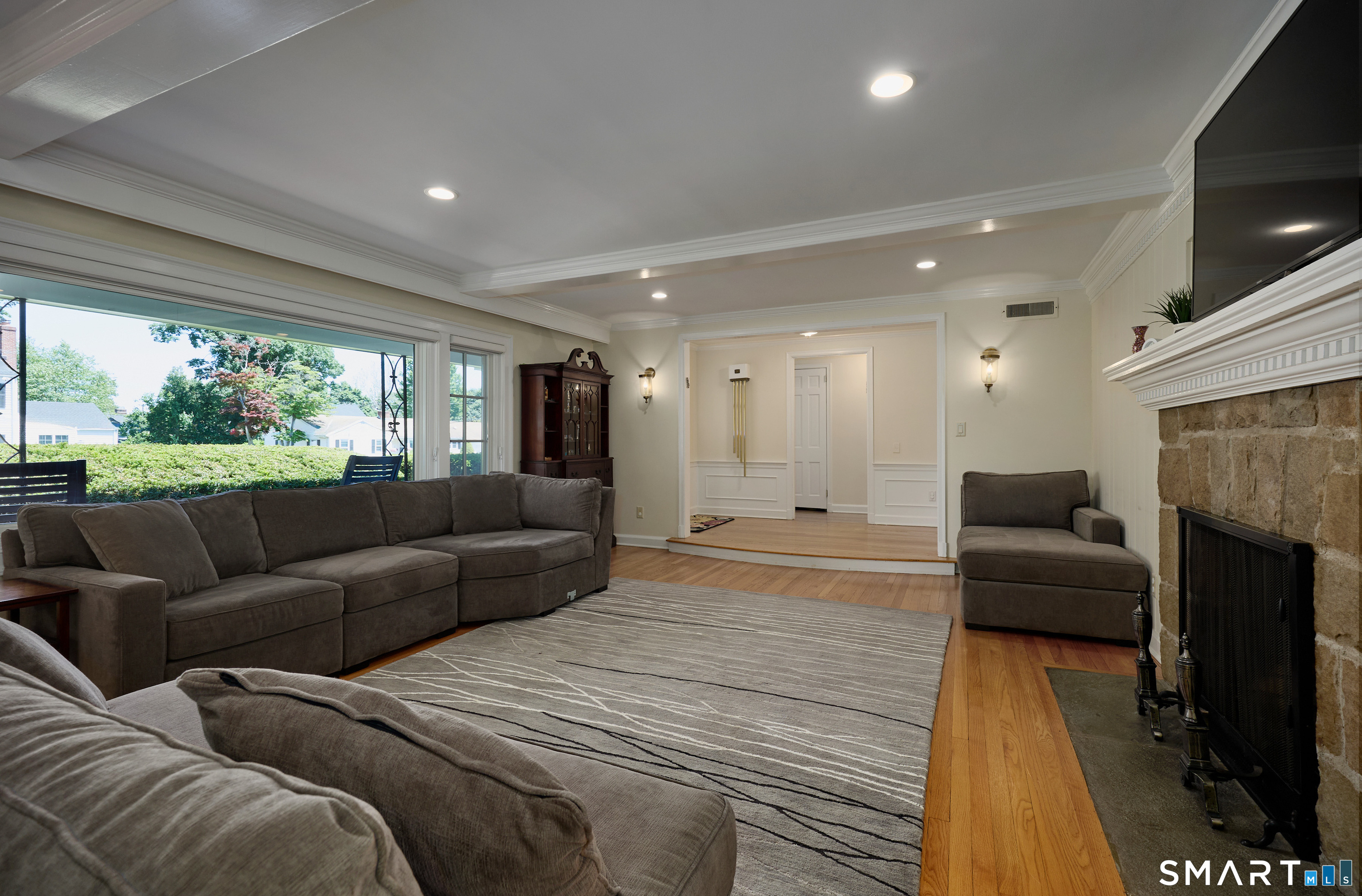 19 Pine Tree Drive Stamford CT 06906