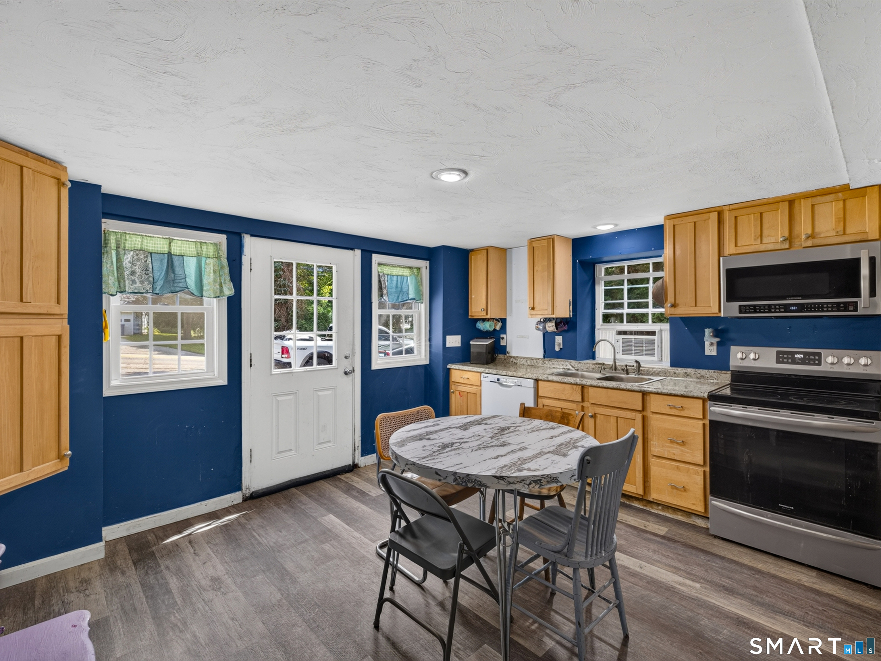 272 Whalehead Road Ledyard CT 06335