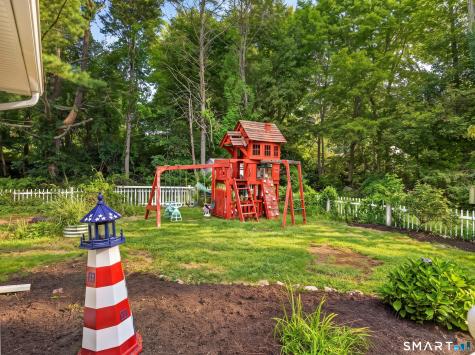 272 Whalehead Road Ledyard CT 06335