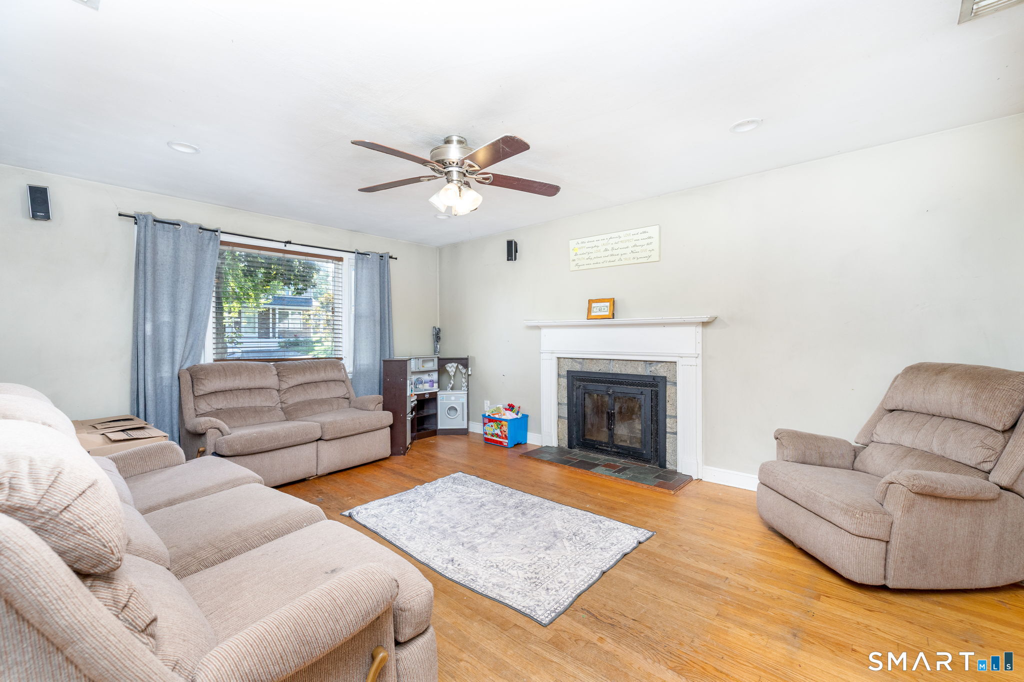 30 Hemlock Street Bristol CT 06010