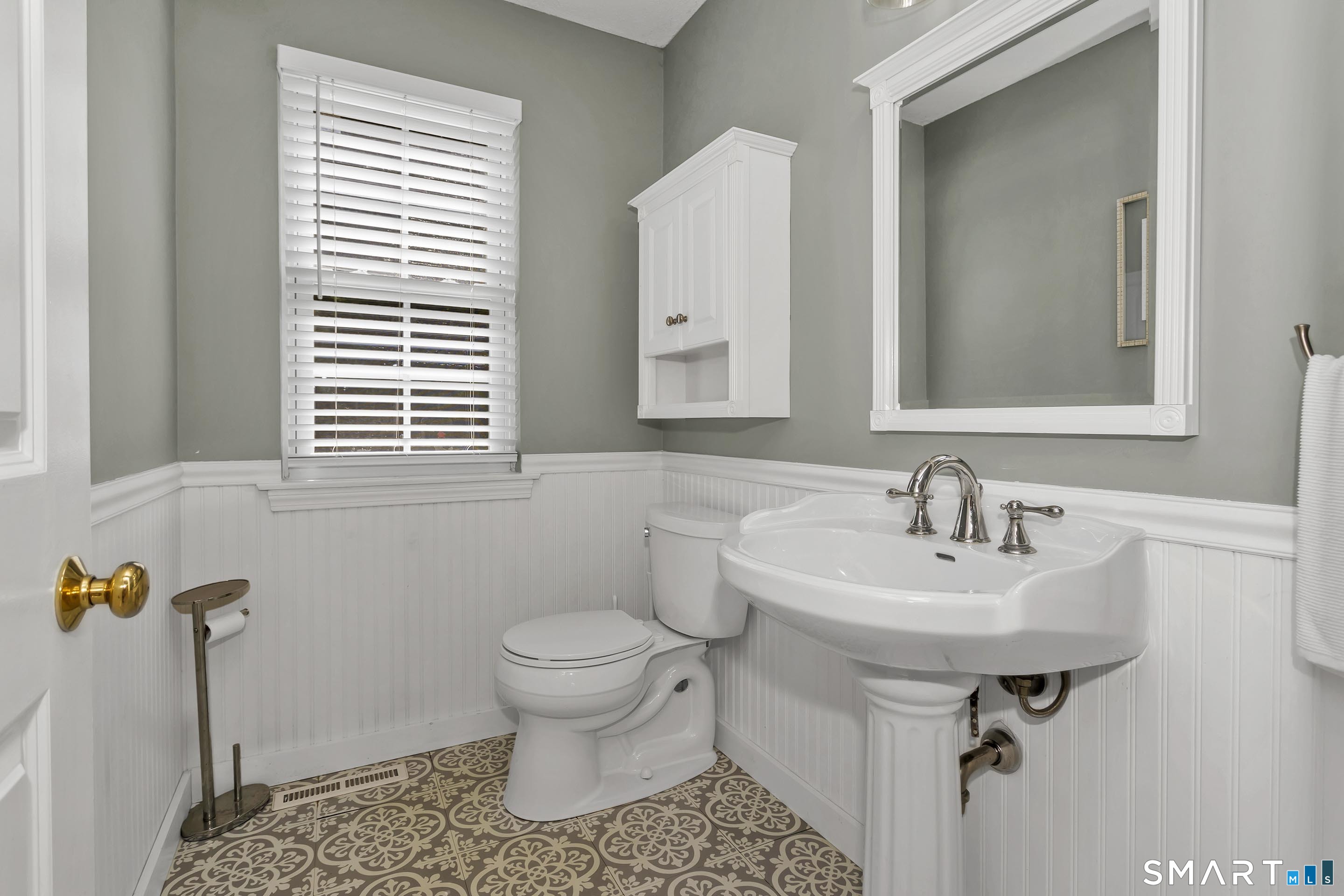 191 Abbe Road Enfield CT 06082