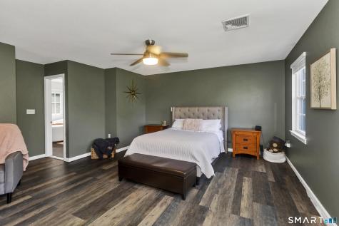 191 Abbe Road Enfield CT 06082