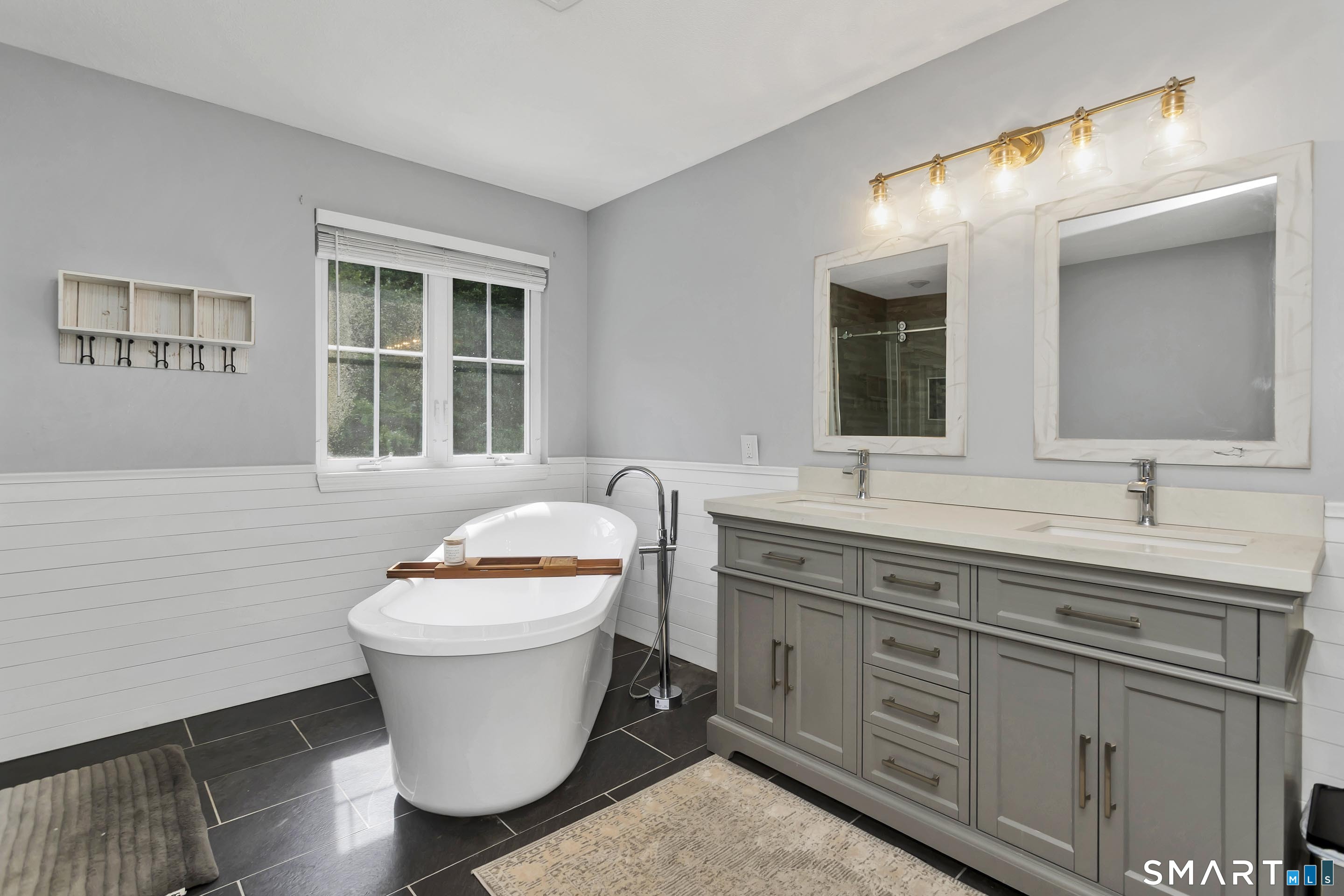 191 Abbe Road Enfield CT 06082