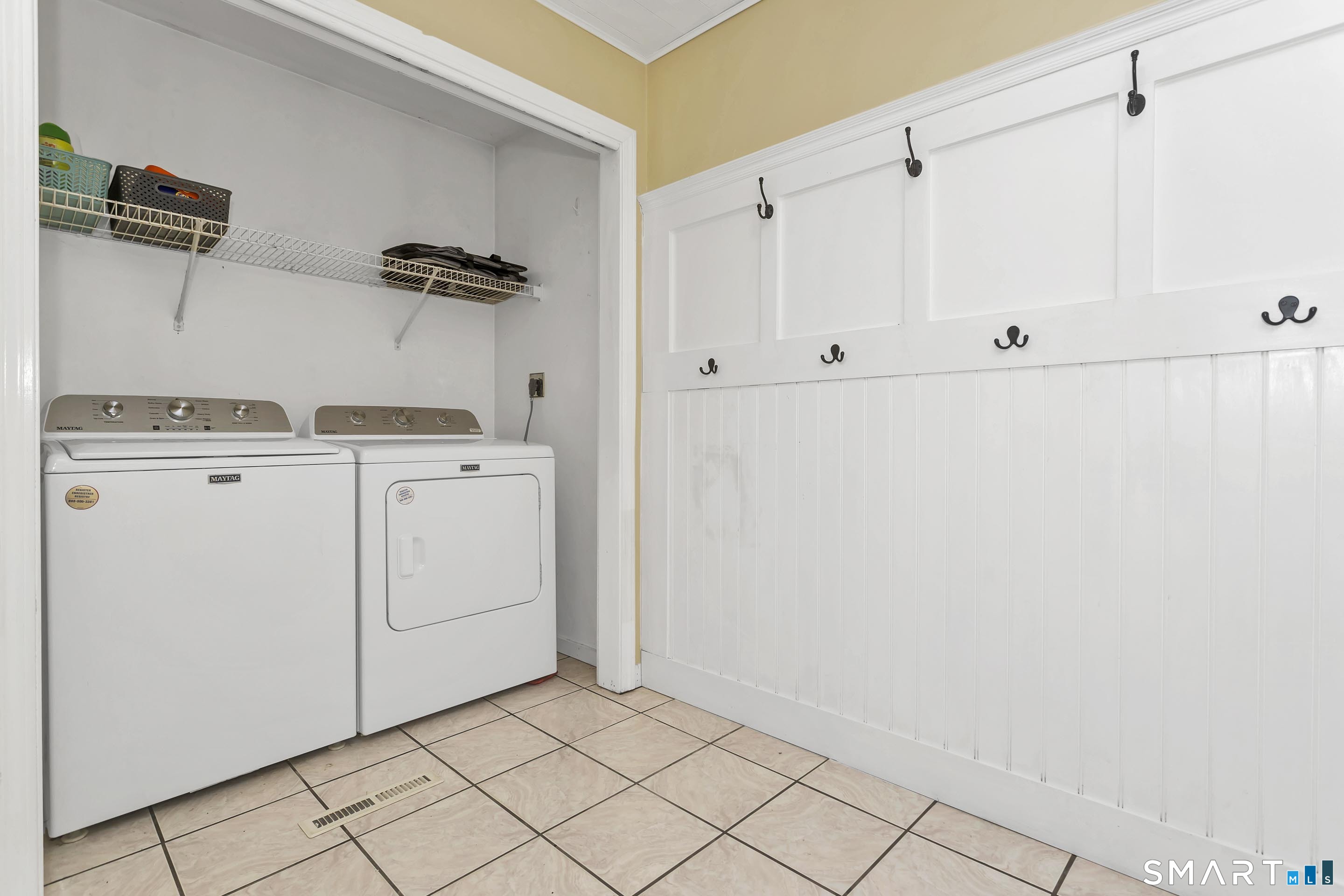 191 Abbe Road Enfield CT 06082