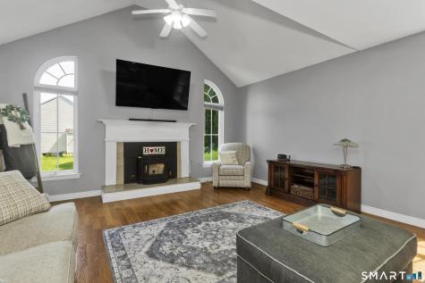 191 Abbe Road Enfield CT 06082