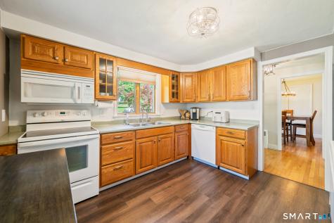 9 Fisk Drive Newington CT 06111