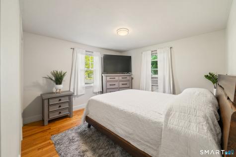 9 Fisk Drive Newington CT 06111