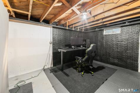 9 Fisk Drive Newington CT 06111